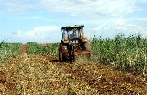 農(nóng)機(jī)災(zāi)后重建 m.www85165.cn